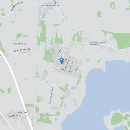 Lejlighed/raekkehus Med Adgang Til Pool. Vipperod